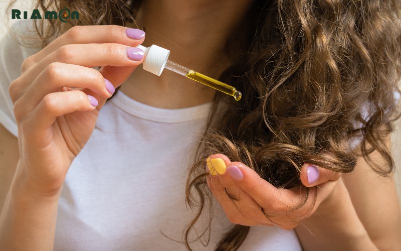 Tinh dầu dưỡng tóc thiên nhiên có thực sự hiệu quả (1) Tinh dầu dưỡng tóc thiên nhiên có thực sự hiệu quả (1)