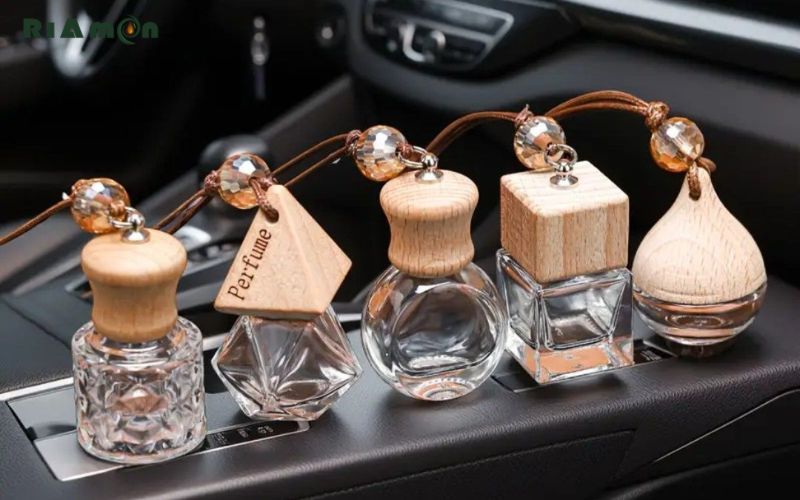 Tinh dầu treo xe ô tô là gì Tinh dầu treo xe ô tô là gì